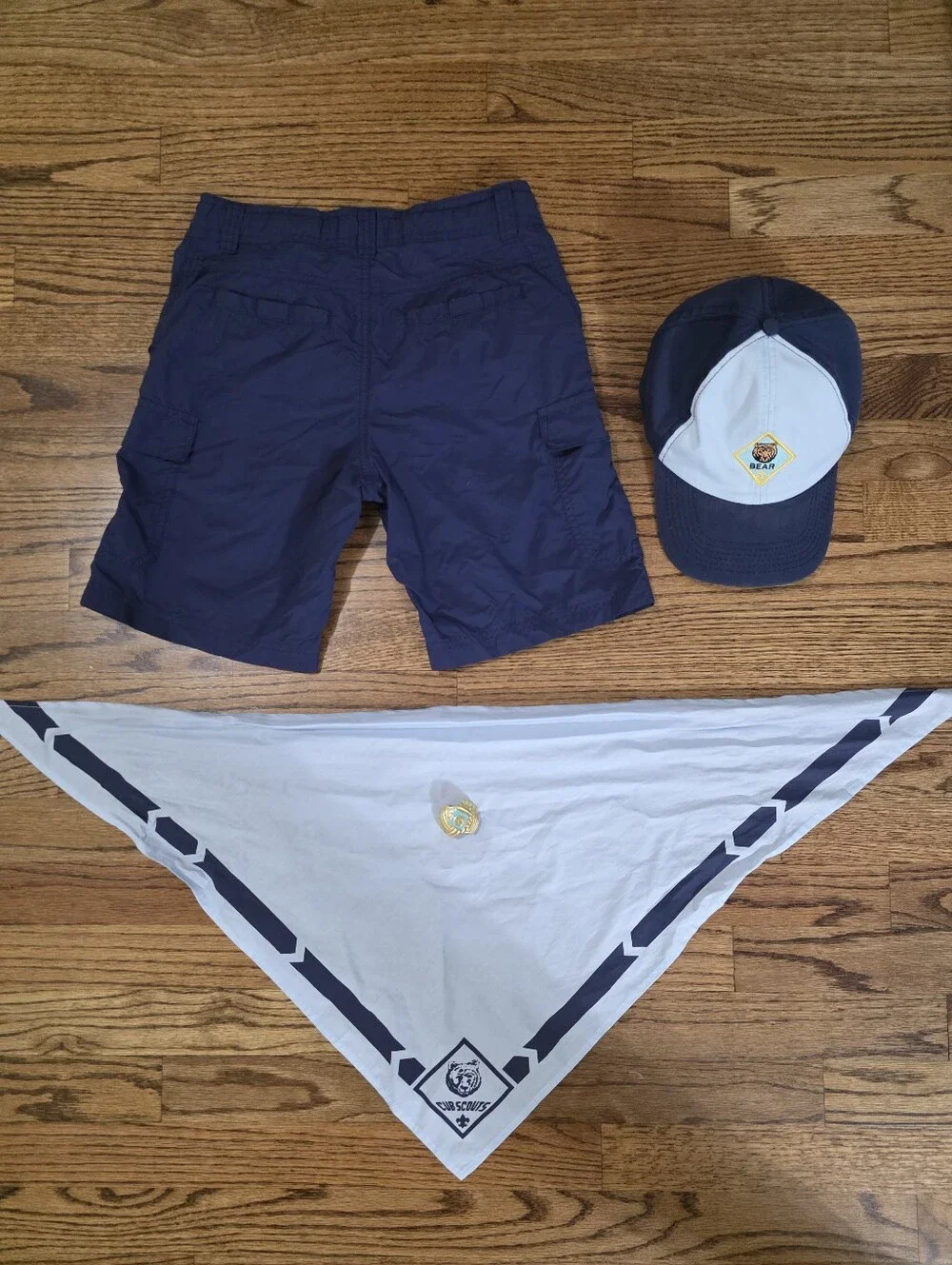 Boy Scout of America Shorts [Youth L, 10-12] + Bear Hat+Nickerchief+slider.